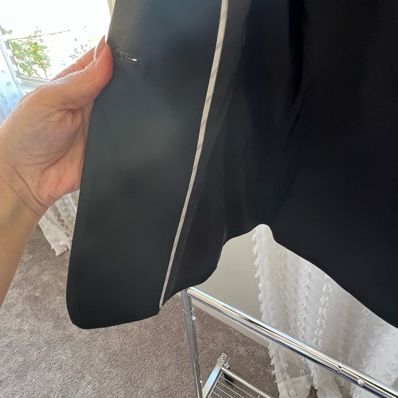 Black Express Blazer (Size 0) - Picture 2 of 10